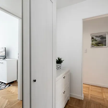 Elegant 3city In With Parking By Renters *